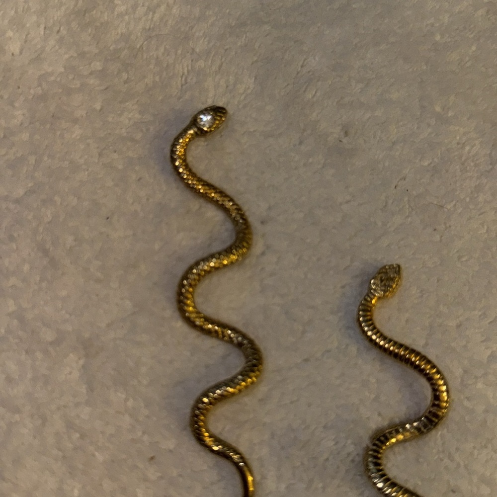 Vintage Snake Earrings - Picture 5 of 7
